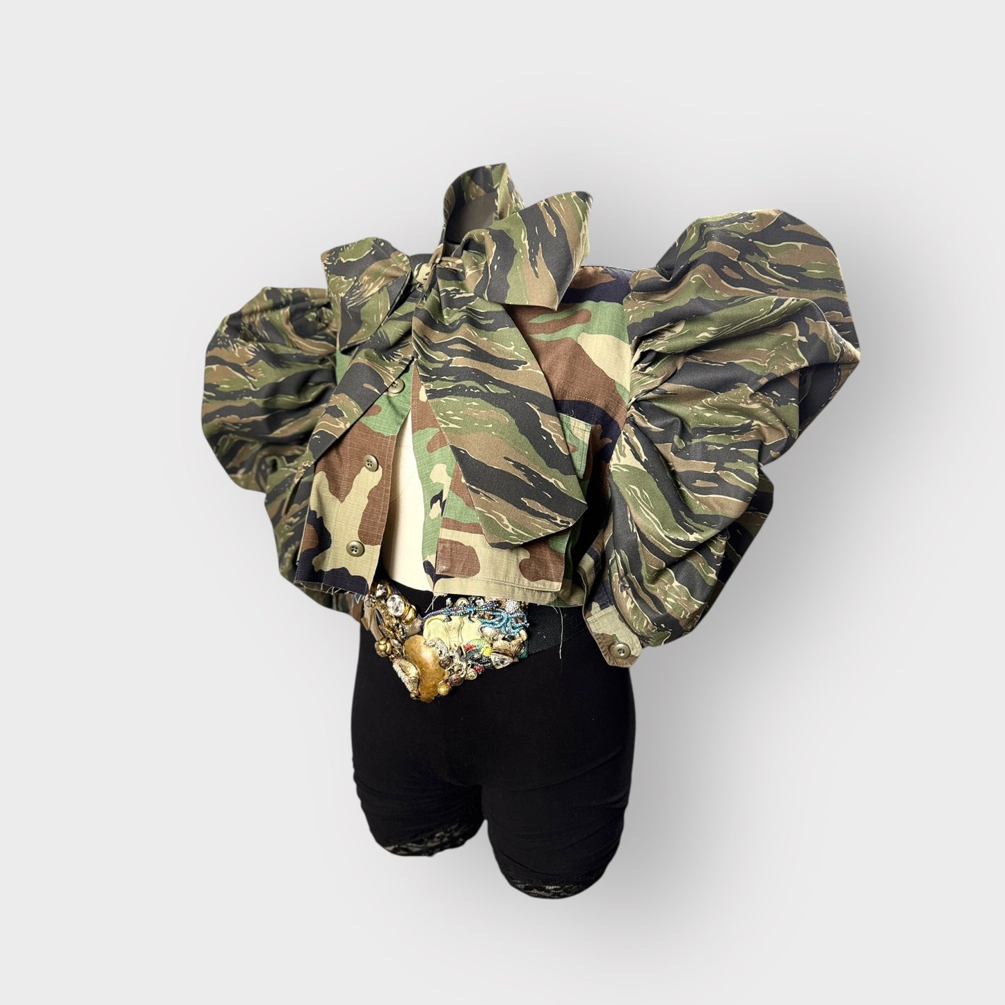Deluxe Cropped Power Bow Camo