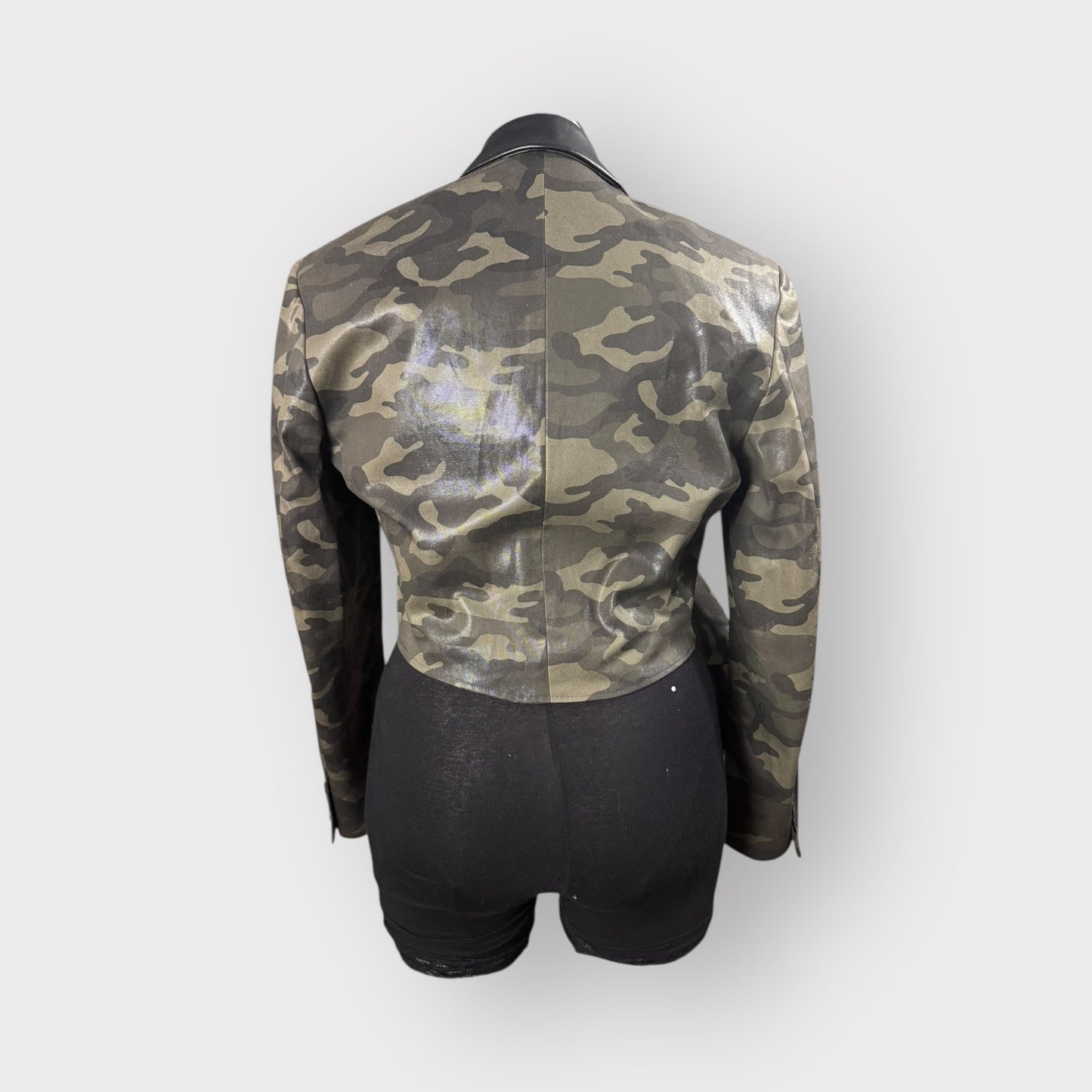 Asymmetrical Ruffle Style Cropped Camo Blazer