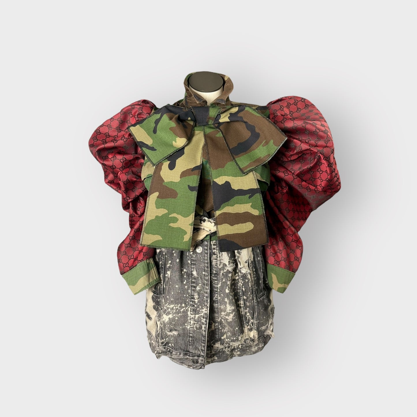 Oversized Camo Ribbon/Bow Brooch