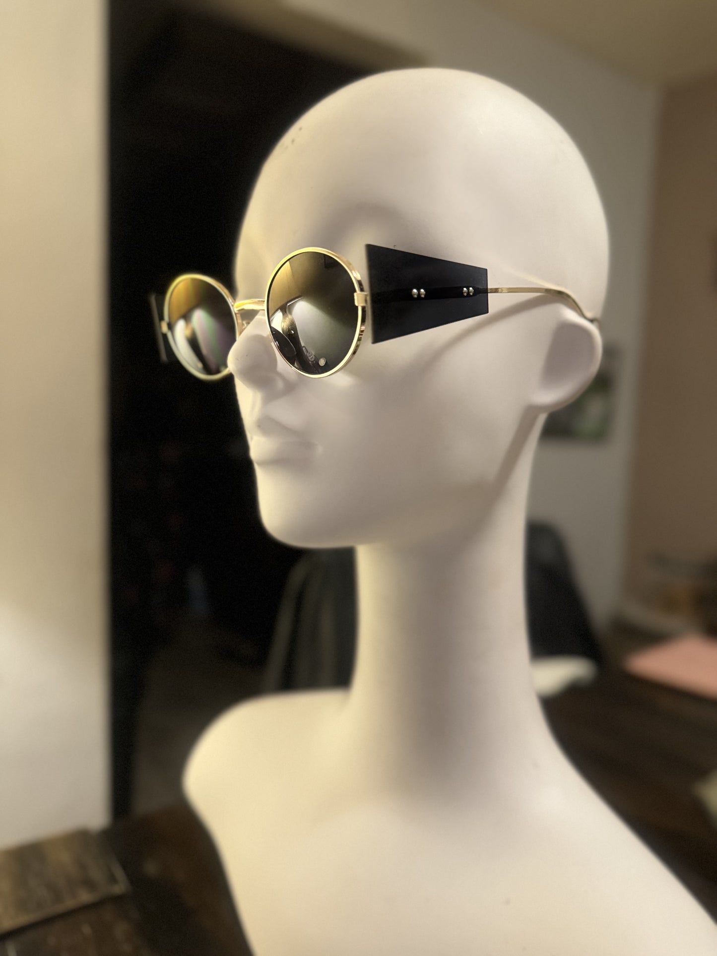 Living Color Sunnies