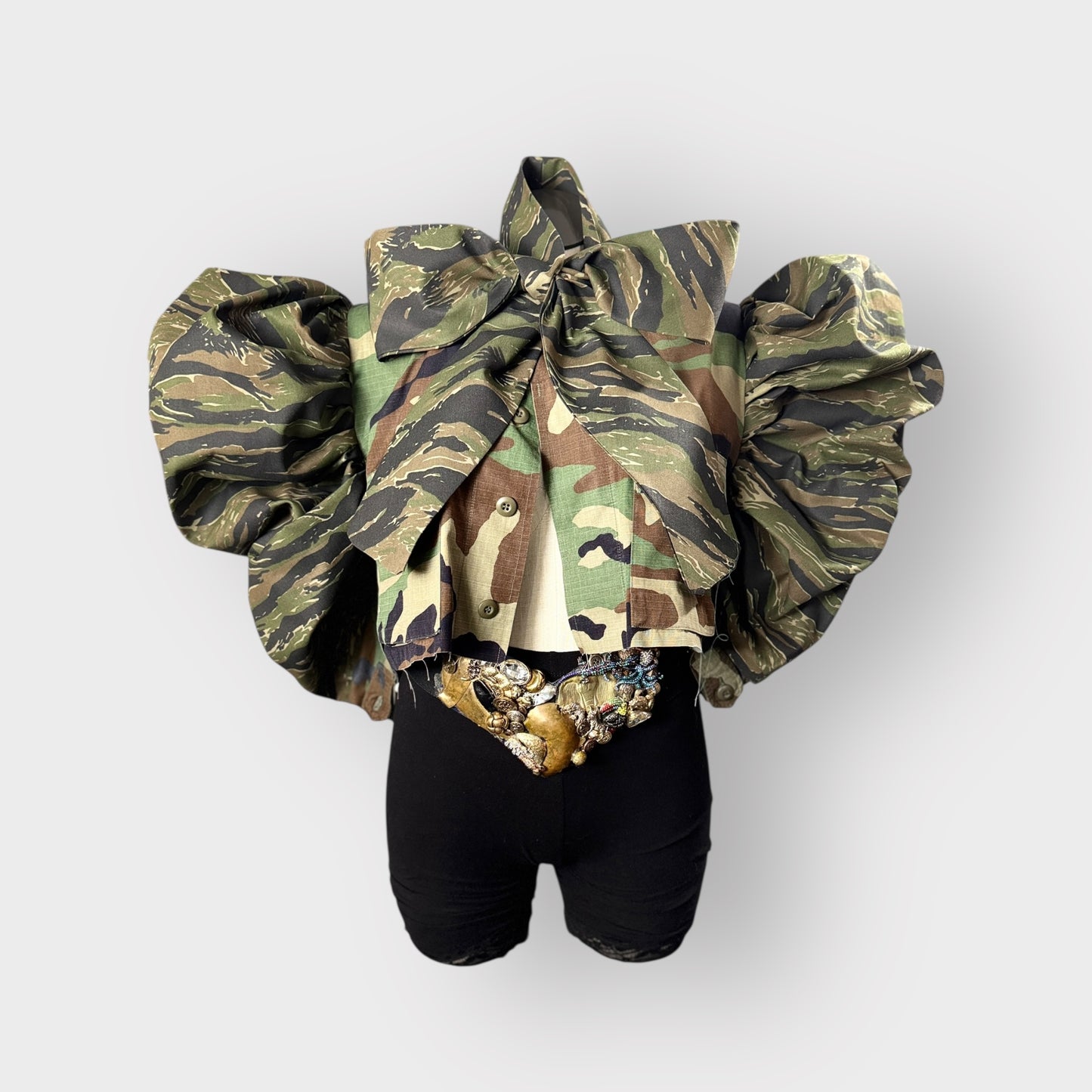 Deluxe Cropped Power Bow Camo