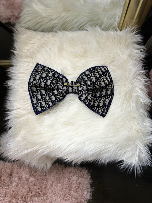 Designer Insp. Bow Tie