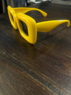 Lora Sunnies