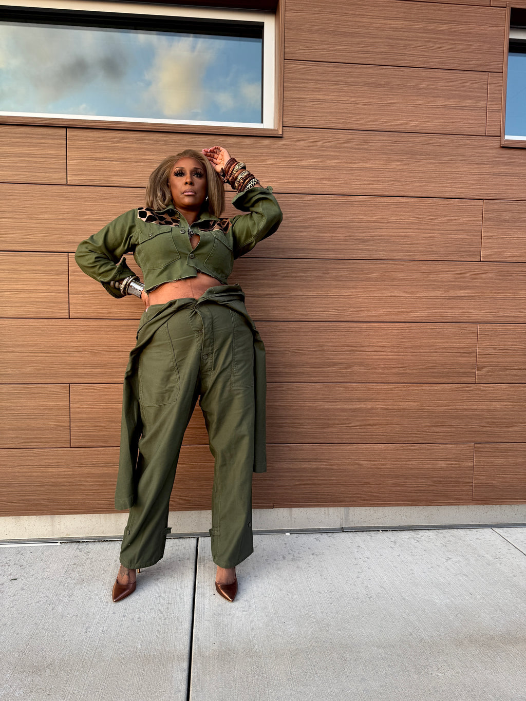 Military Green Giraffe Western Insp. Cropped Top