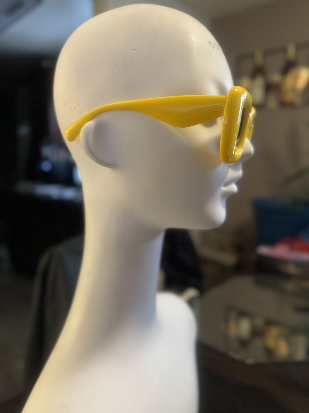 Lora Sunnies